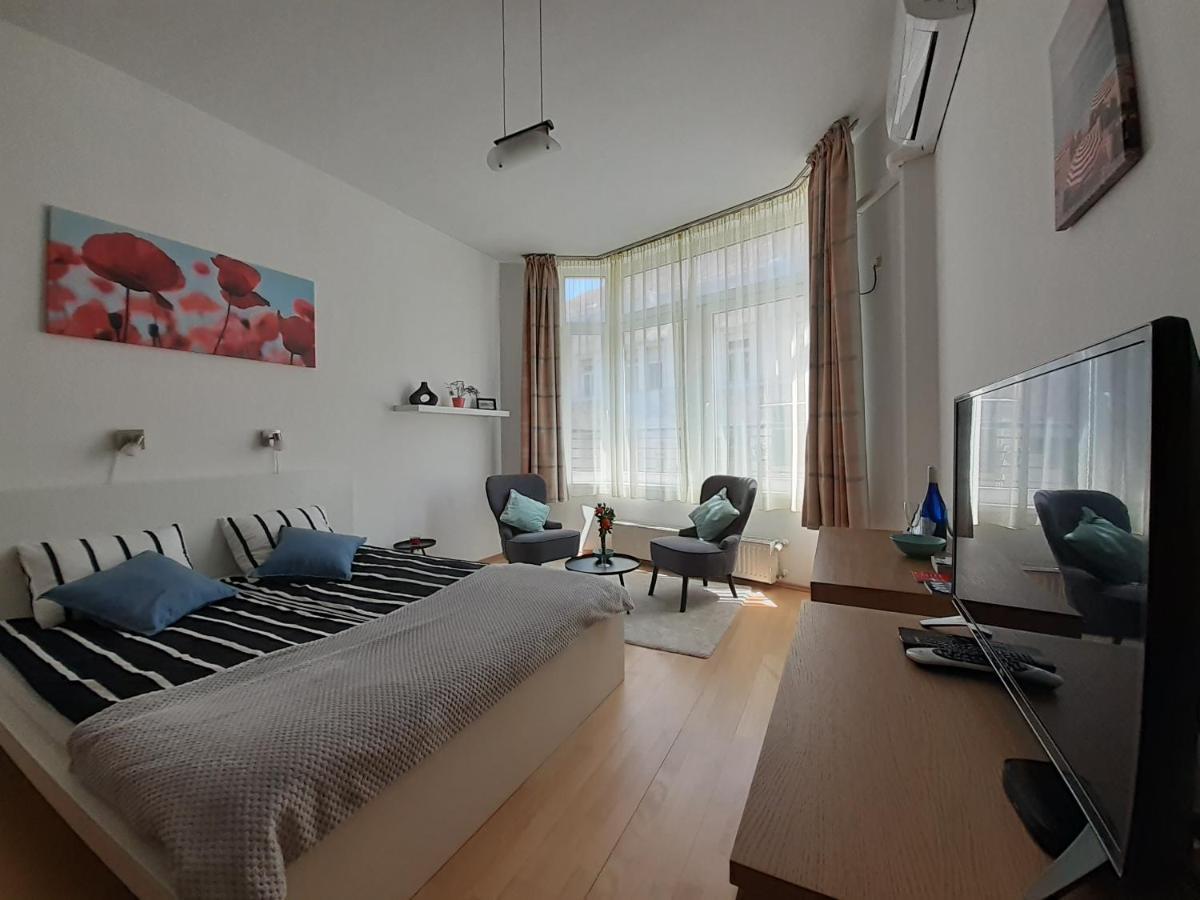 Central Belvedere Apartman Budapest Ngoại thất bức ảnh